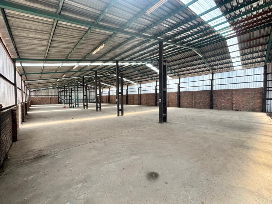 To Let commercial Property for Rent in Klerksdorp Industrial North West